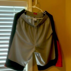 Men basketball shorts